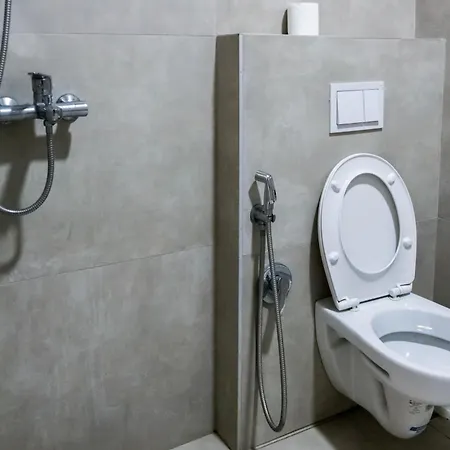 Apartment Farmacia 10 Arlis Babru